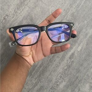 Chrome heart glasses description